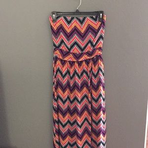 Strapless maxi dress w/ fun pattern